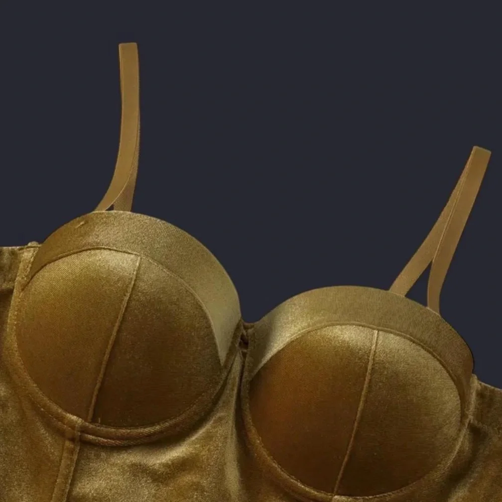 Gold Velvet Corset with Structured Support - Picture 2 of 4